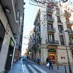12Gra1070 - Cozy Flat In The Heart Of Gracia!
