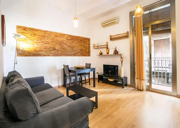 12Gra1070 - Cozy Flat In The Heart Of Gracia!
