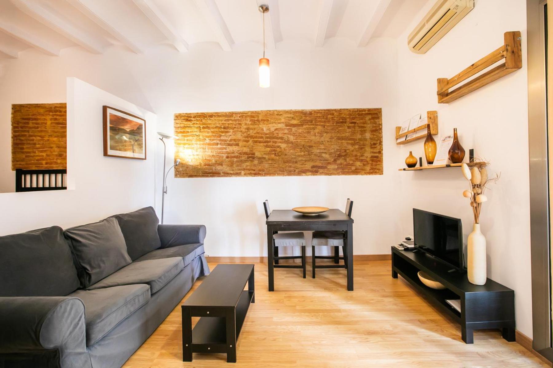 12gra1070 - Cozy Flat In The Heart Of Gracia! * Barcelona