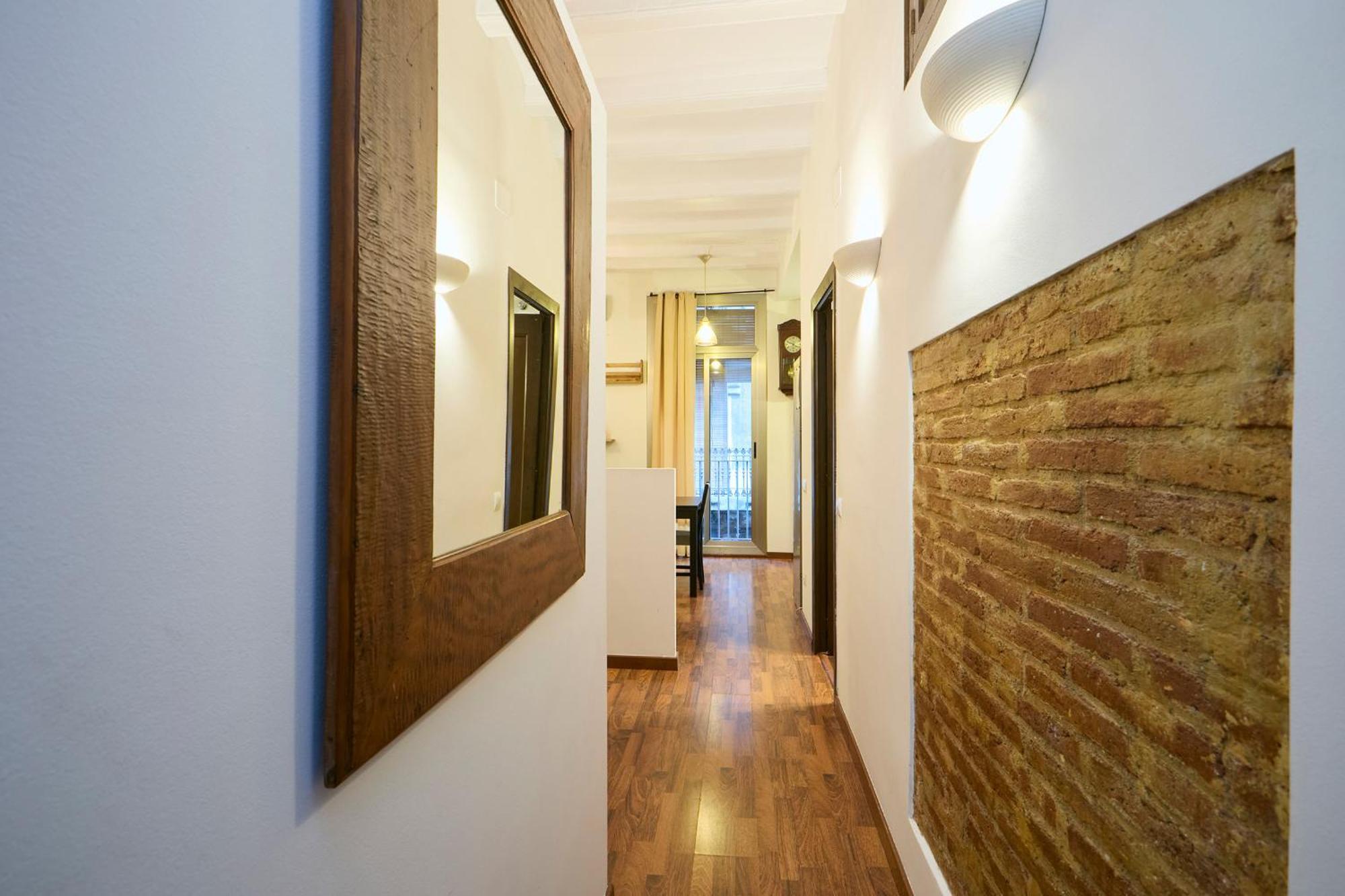 12gra1070 - Cozy Flat In The Heart Of Gracia!